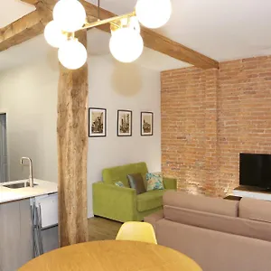  Apartamento Magnifico Piso Frente Al Casco Viejo De España